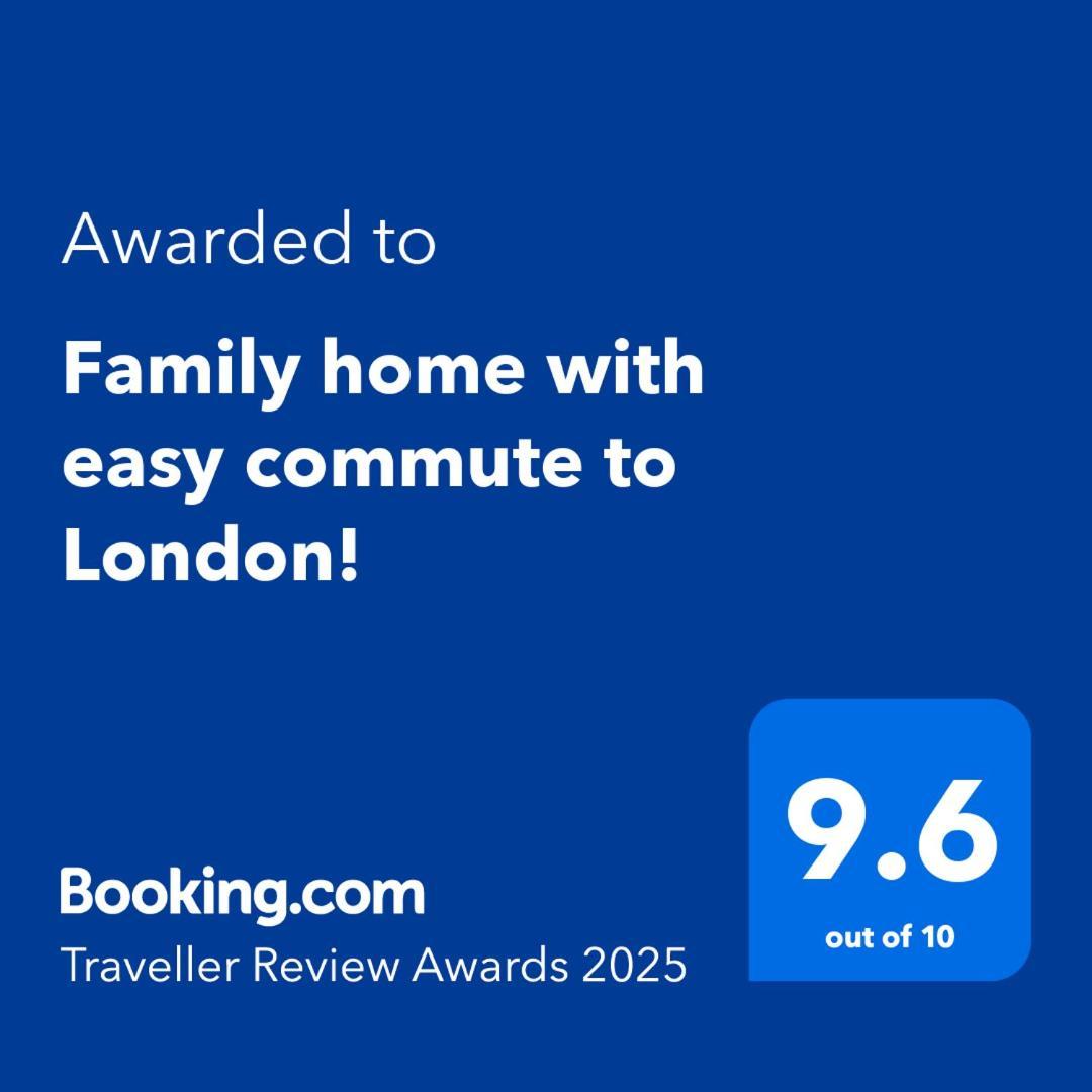 Family Home With Easy Commute To London! London Borough of London Borough of Croydon Exteriör bild